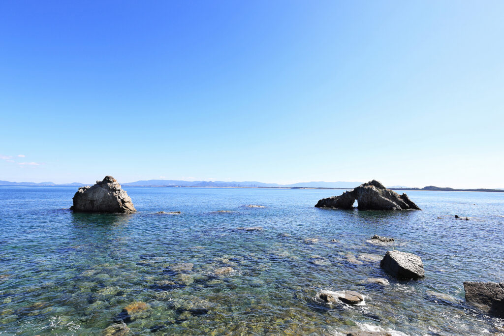 志賀島ドッグのフォトギャラリー。志賀島の透明度の高い海の風景
